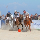 2010_beach_polo_38