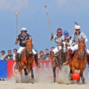 2010_beach_polo_45