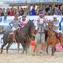 2010_beach_polo_49