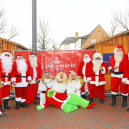 Weihnachtsmänner auf Harleys_2025_08